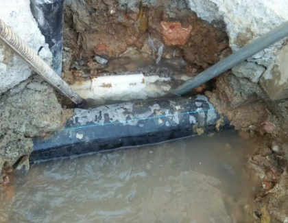 君山测漏水之水管漏水